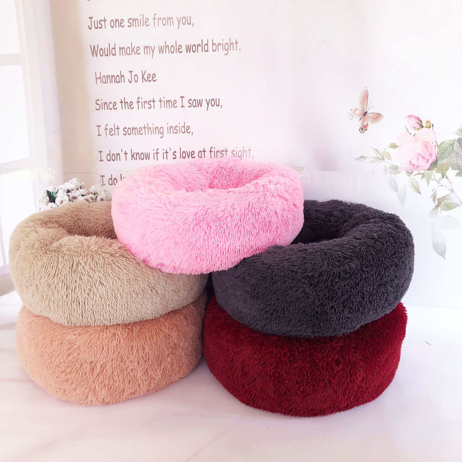 Dog or Cat Beds Round Plush